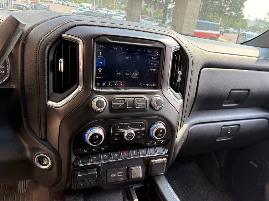 Used 2020 GMC Sierra 1500 AT4 w/ AT4 Premium Package AWD/4WD image 24