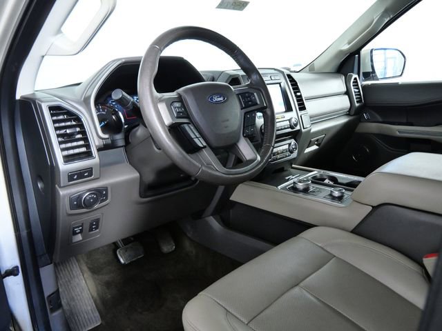 Certified 2018 Ford Expedition XLT w/ Equipment Group 202A image 16