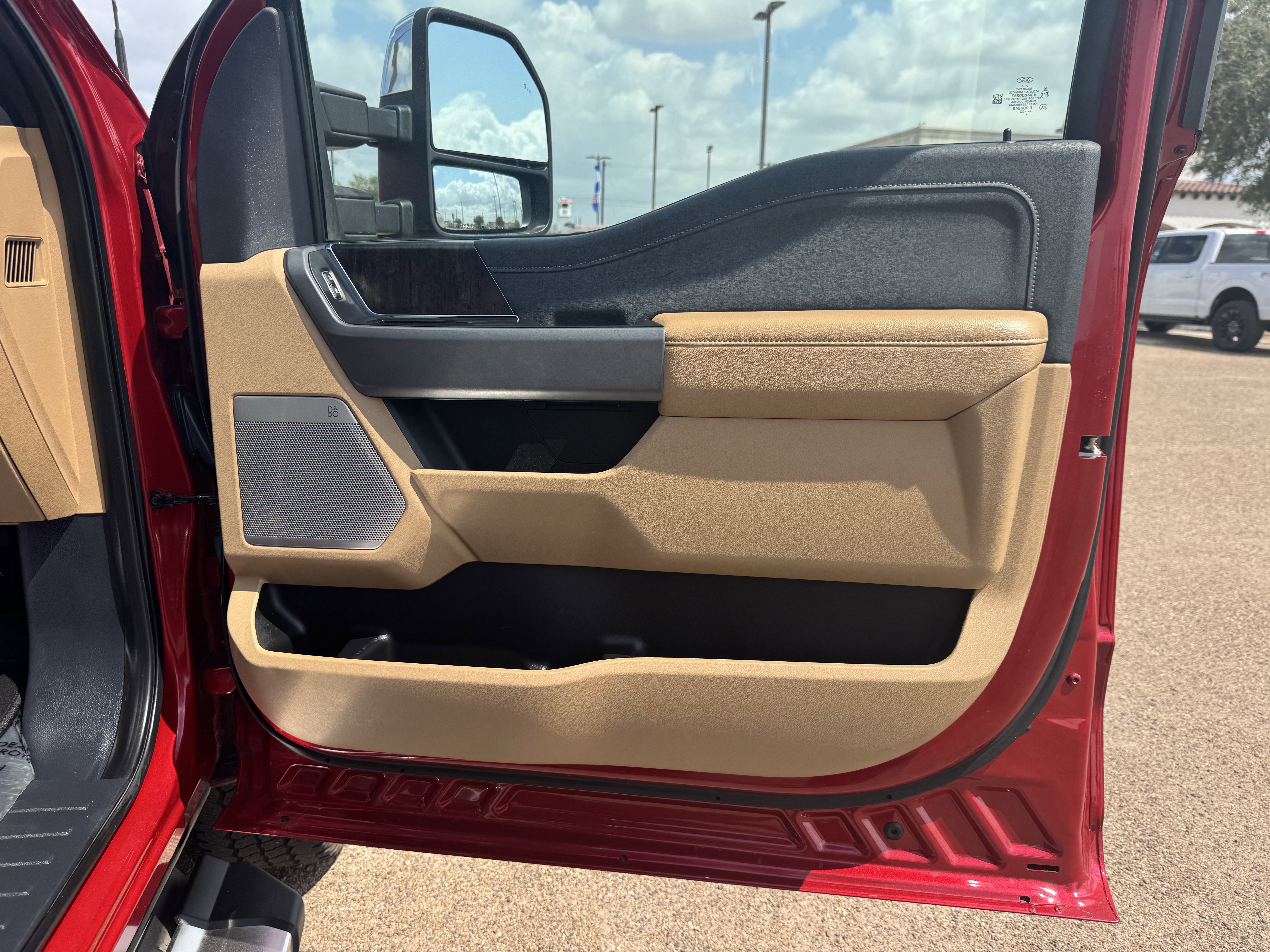 Certified 2023 Ford F250 Lariat w/ Tow Technology Package image 21