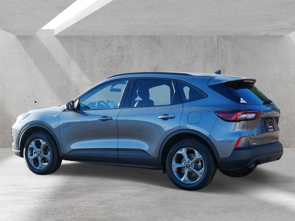 Certified 2025 Ford Escape ST-Line AWD/4WD image 4