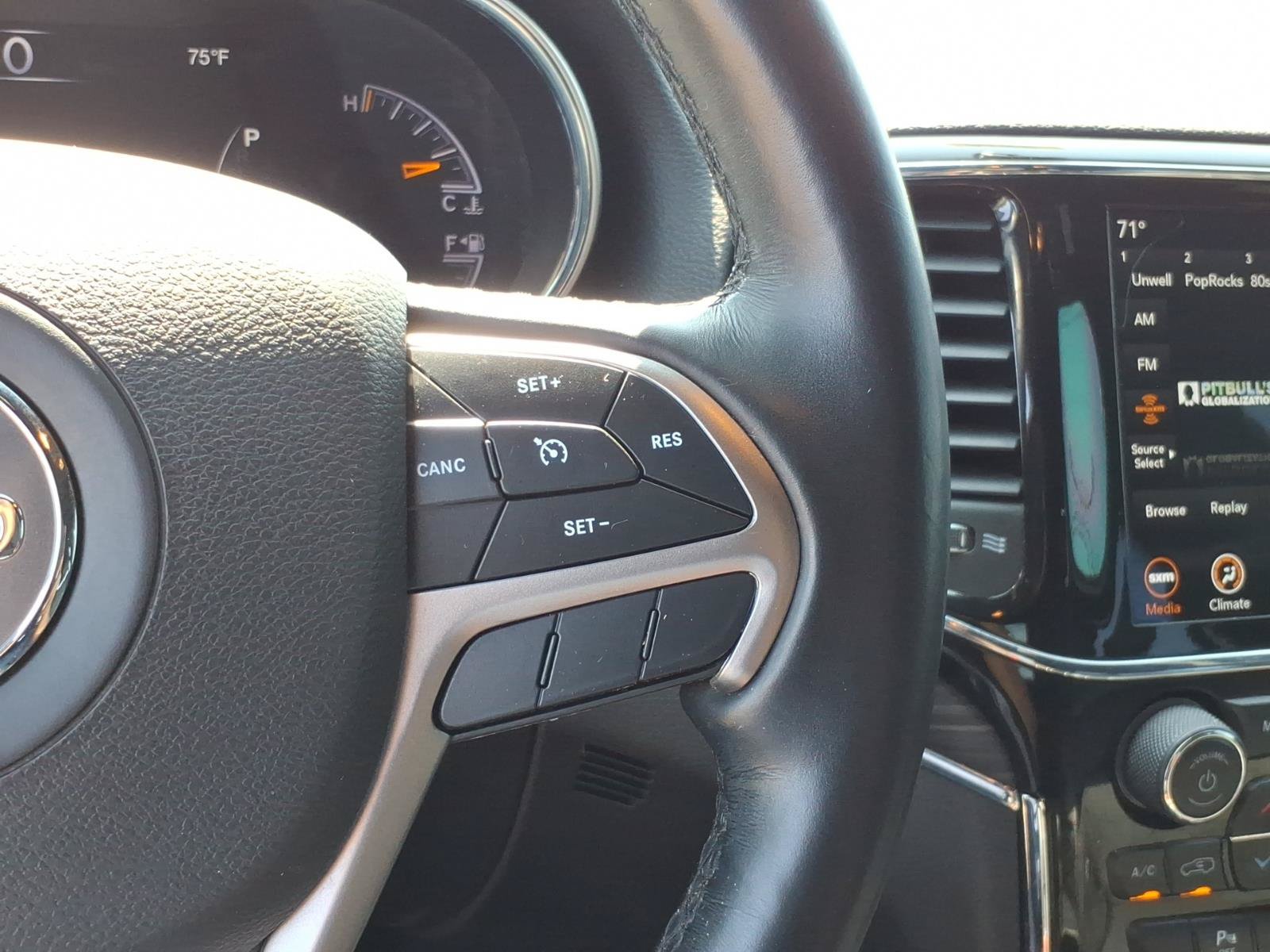 Used 2021 Jeep Grand Cherokee Limited w/ Sun & Sound Group AWD/4WD image 19