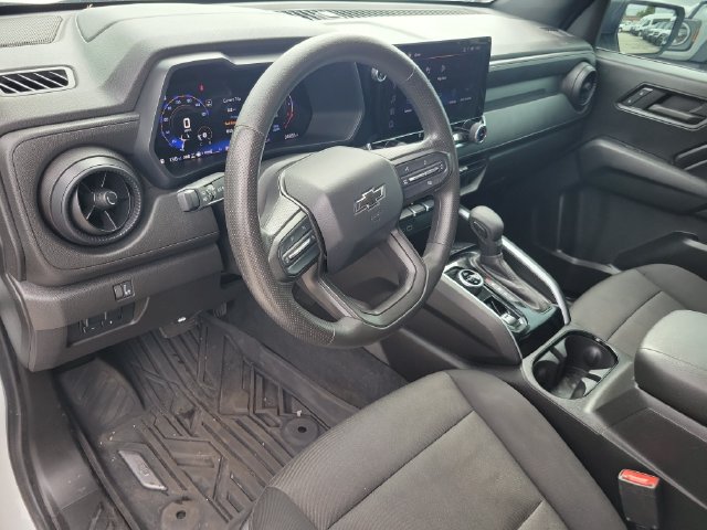 Used 2024 Chevrolet Colorado Trail Boss w/ Advanced Trailering Package AWD/4WD image 17