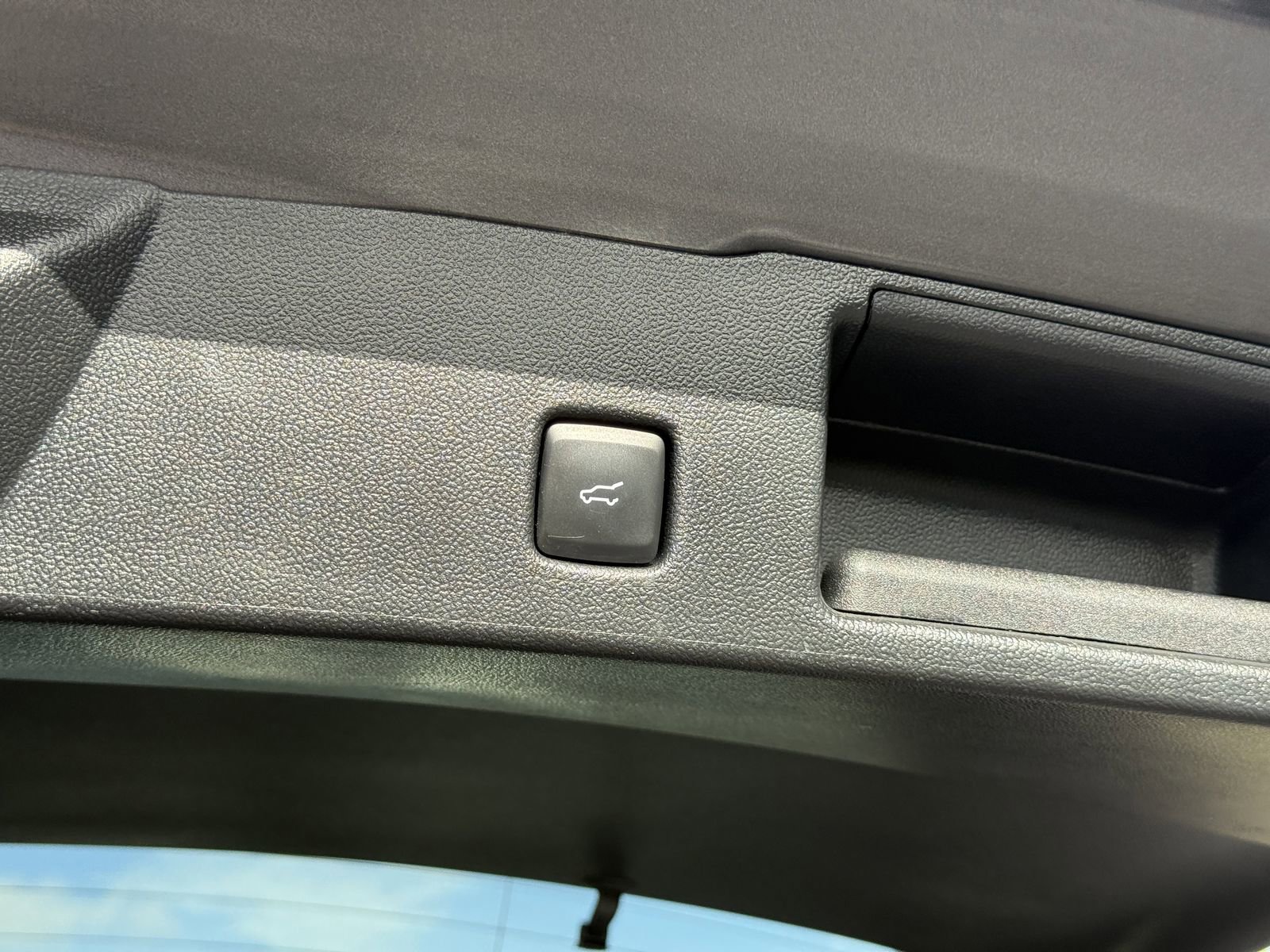 Certified 2023 Ford Escape ST-Line w/ Equipment Group 301A image 9