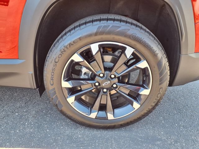 Used 2025 Chevrolet Equinox RS w/ Safety and Technology Package FWD image 20