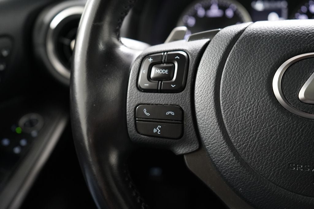 Used 2022 Lexus IS 300 AWD w/ Premium Package image 16