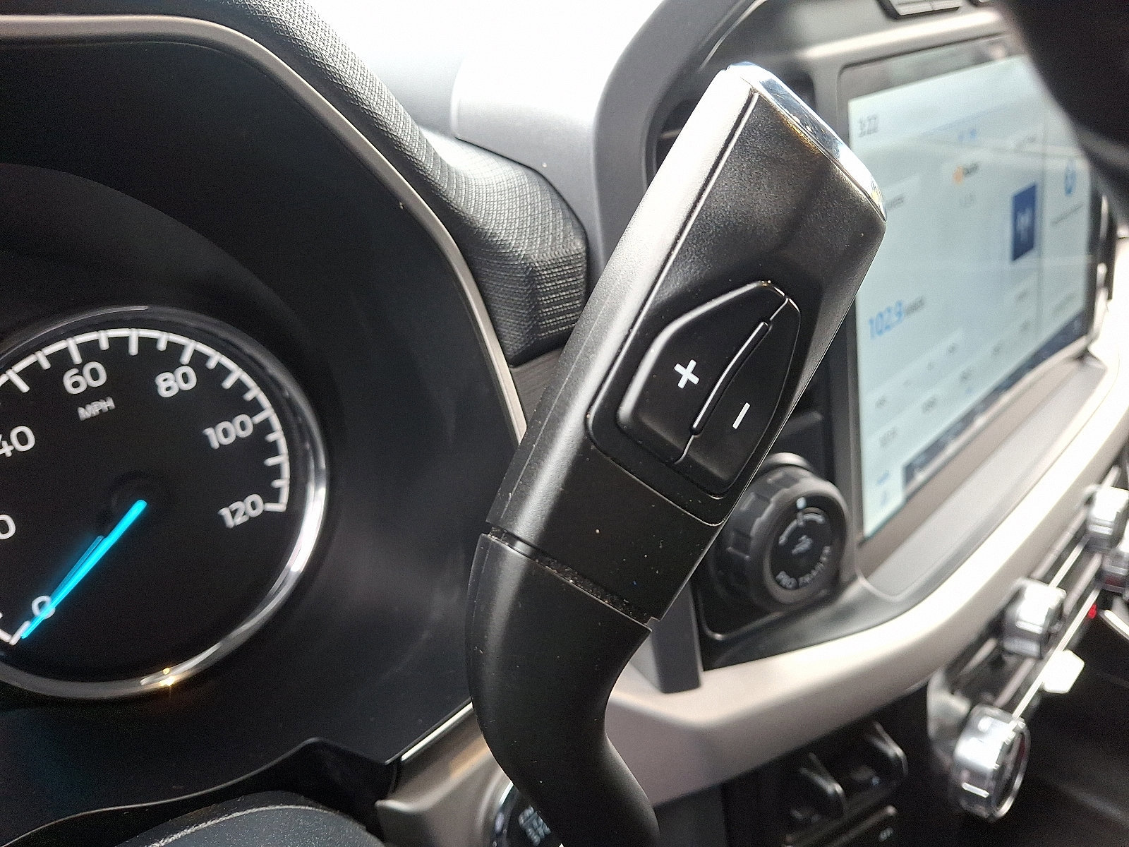 Certified 2022 Ford F150 XLT w/ Equipment Group 302A High image 22