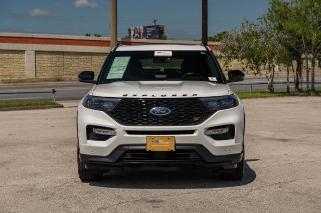 Certified 2023 Ford Explorer ST w/ Equipment Group 401A AWD/4WD image 3