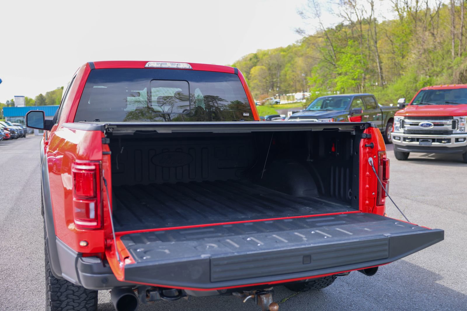 Certified 2019 Ford F150 Raptor w/ Equipment Group 802A Luxury AWD/4WD image 13