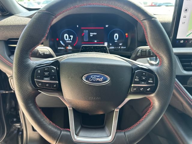 Certified 2025 Ford Explorer ST-Line w/ ST-Line Street Pack AWD/4WD image 31