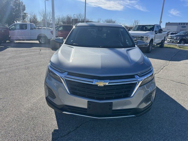 Used 2023 Chevrolet Equinox LT w/ Driver Convenience Package image 8