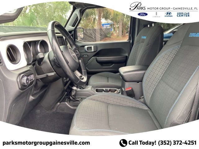 Used 2021 Jeep Wrangler Unlimited Islander image 11