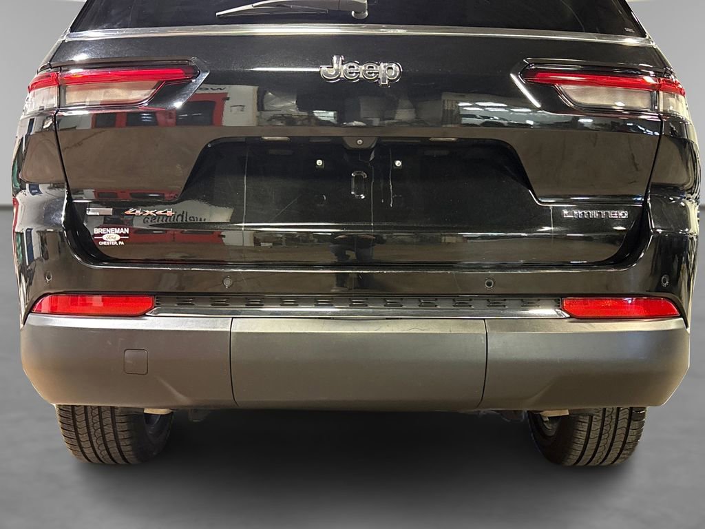 Used 2021 Jeep Grand Cherokee L Limited AWD/4WD image 16