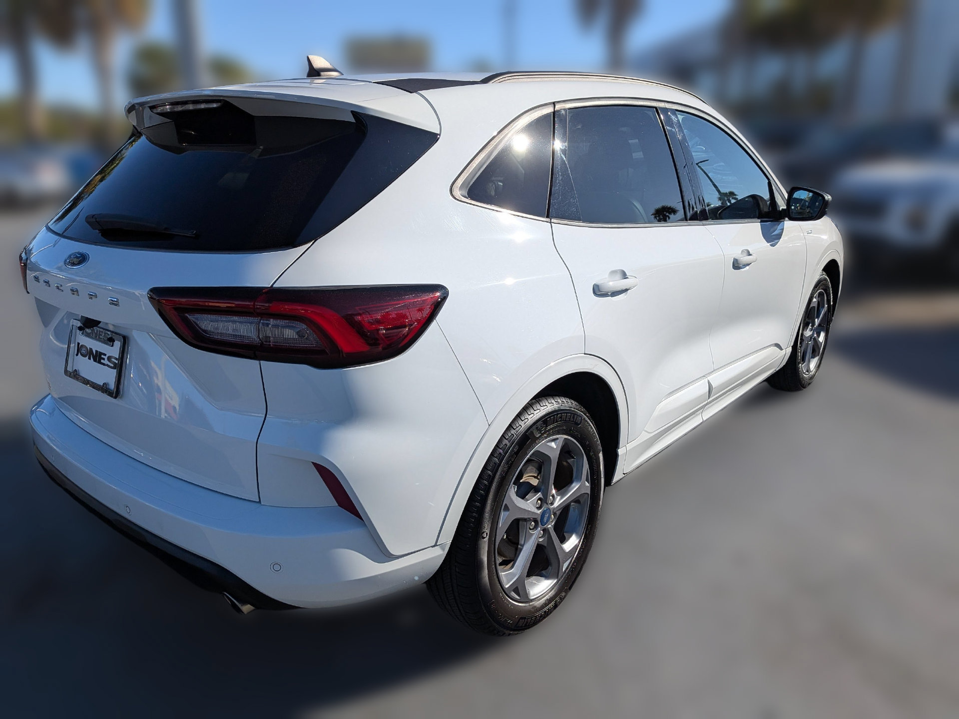 Certified 2023 Ford Escape ST-Line w/ Tech Pack #1 FWD image 4