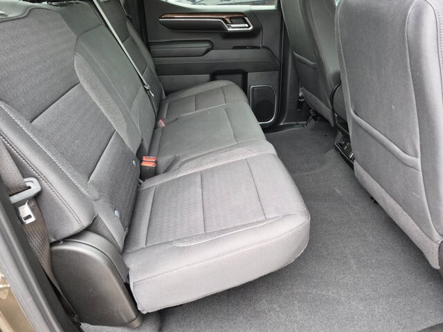 Used 2024 Chevrolet Silverado 1500 LT AWD/4WD image 26