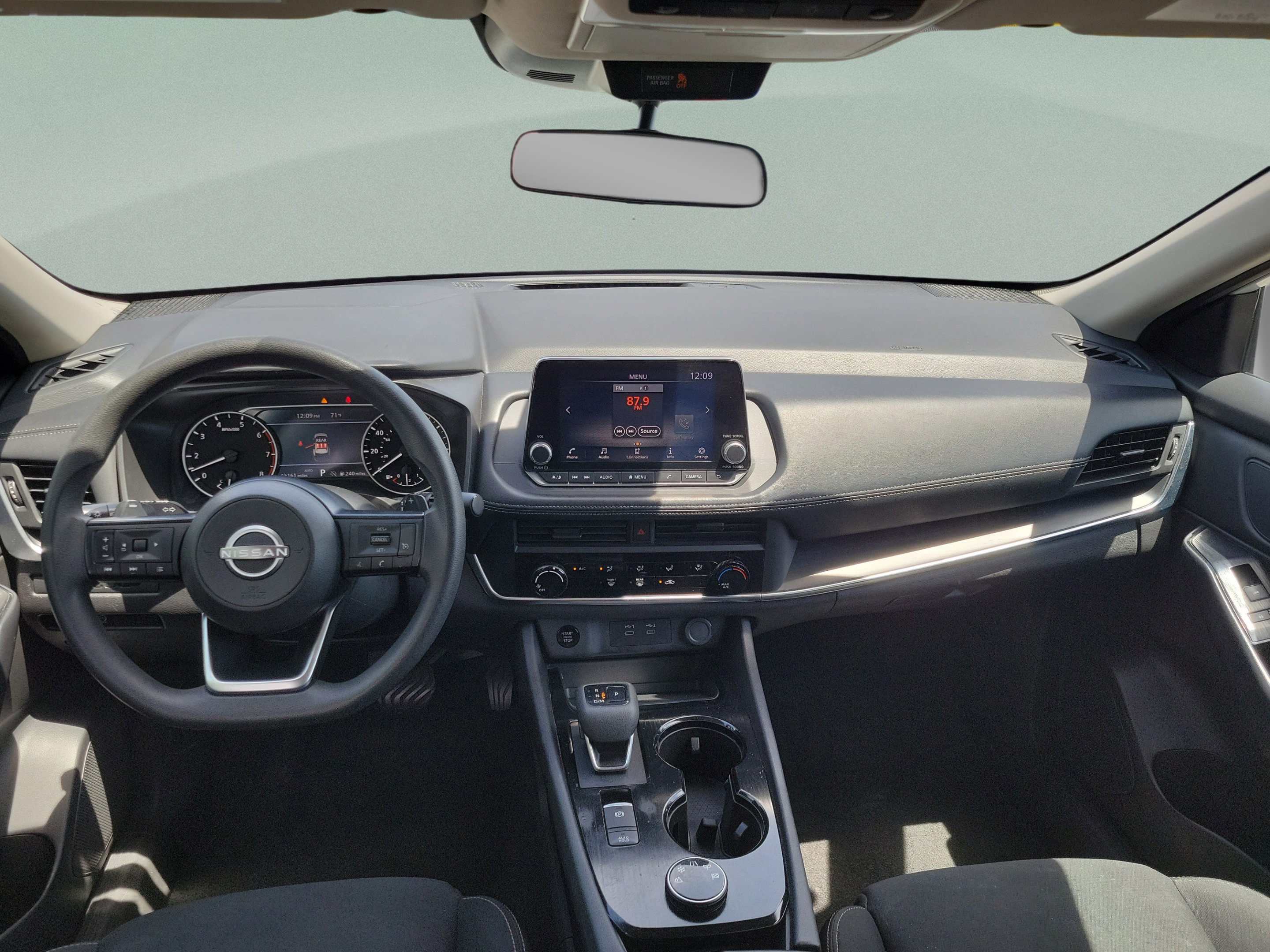 Used 2024 Nissan Rogue S AWD/4WD image 6