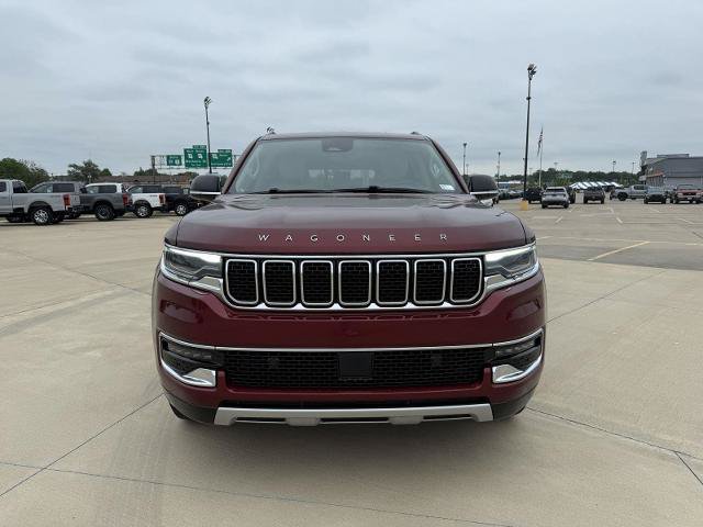 Used 2024 Jeep Wagoneer L Series II w/ Flexible Seating Group AWD/4WD image 3