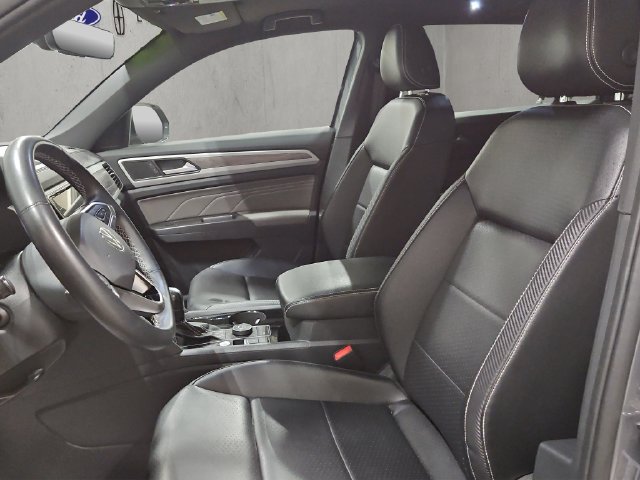 Used 2022 Volkswagen Atlas Cross Sport SE AWD/4WD image 12