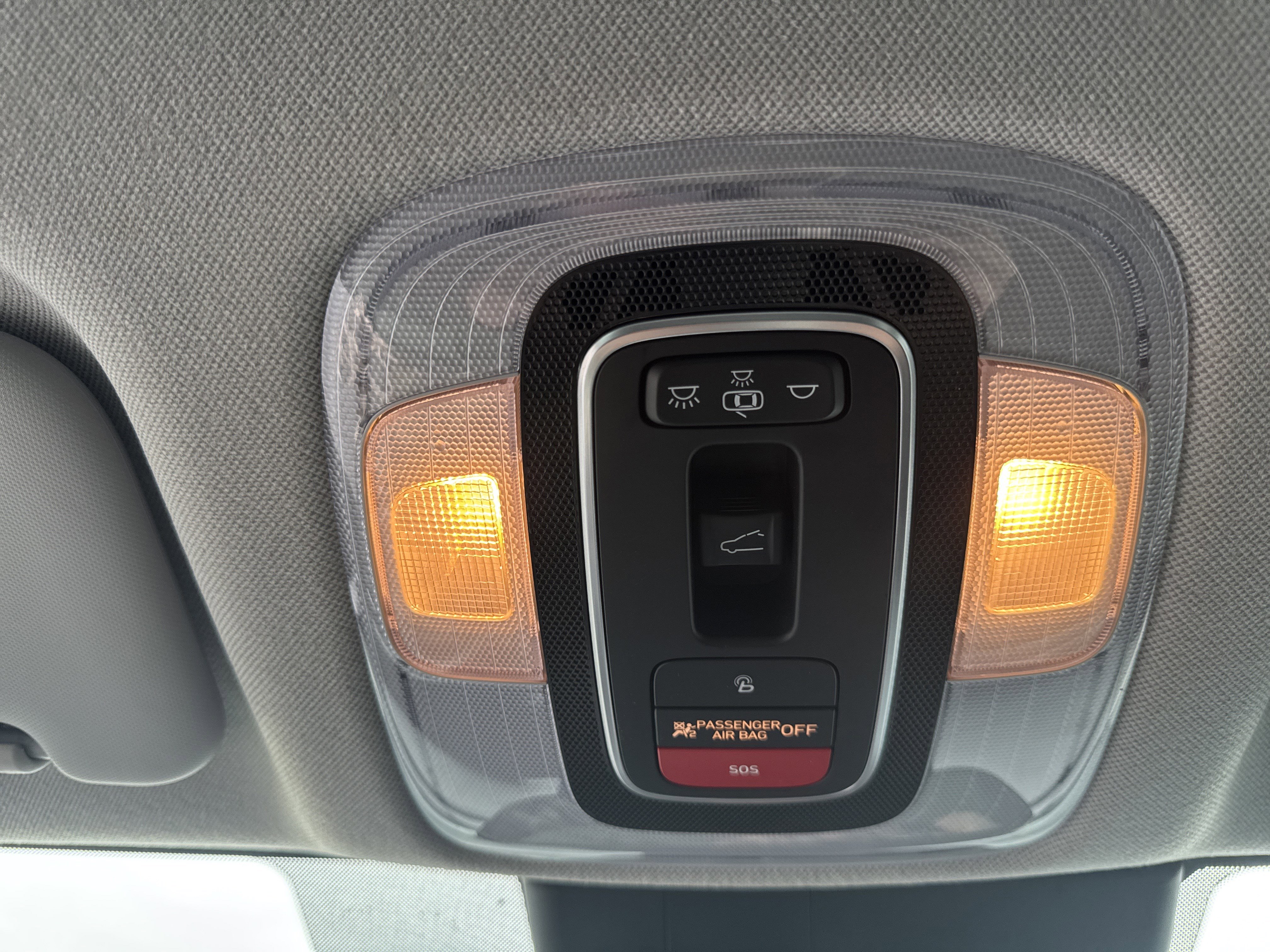 Used 2023 Hyundai Elantra Limited w/ Cargo Package image 29