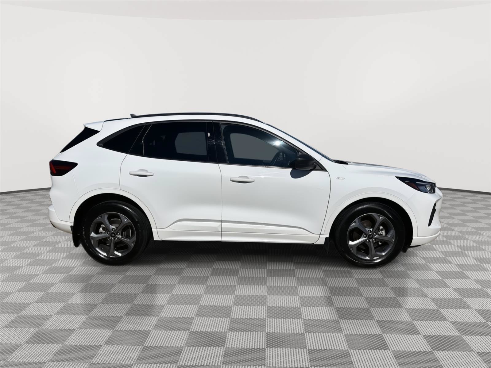 Certified 2023 Ford Escape ST-Line w/ Equipment Group 301A FWD image 7