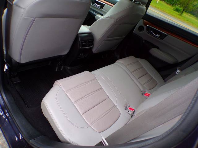 Used 2018 Honda CR-V Touring image 16