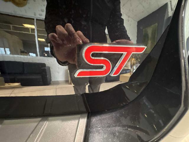 Certified 2023 Ford Explorer ST w/ Equipment Group 401A image 32