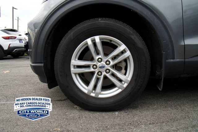 Certified 2023 Ford Explorer XLT AWD/4WD image 7