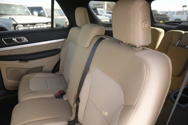 Certified 2017 Ford Explorer XLT w/ Equipment Group 201A image 14