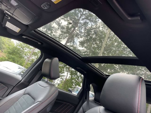 Certified 2024 Ford Edge ST-Line AWD/4WD image 27