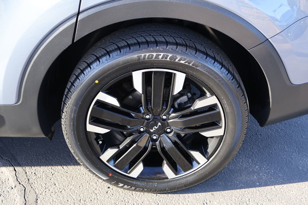 Used 2024 Kia Telluride SX Prestige AWD/4WD image 21