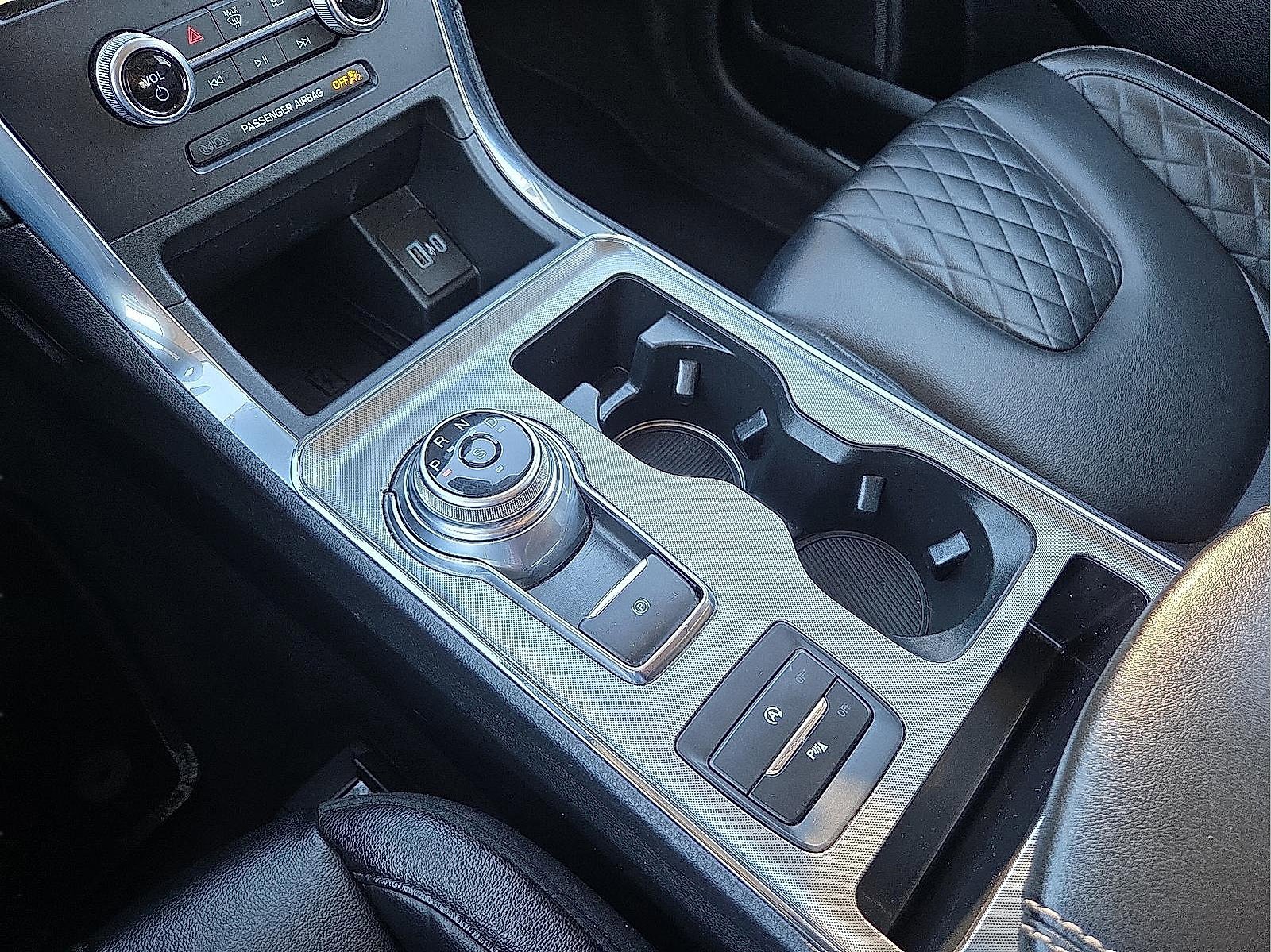 Certified 2023 Ford Edge Titanium image 25