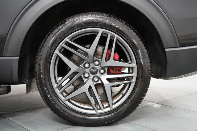 Certified 2025 Ford Explorer ST AWD/4WD image 33