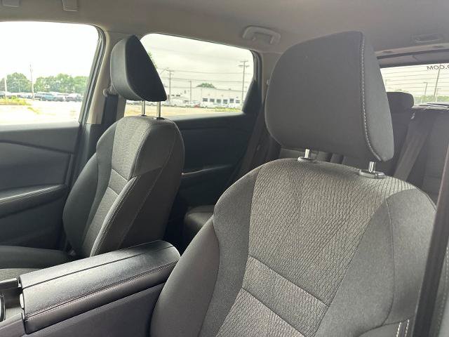 Used 2025 Nissan Rogue SV AWD/4WD image 6