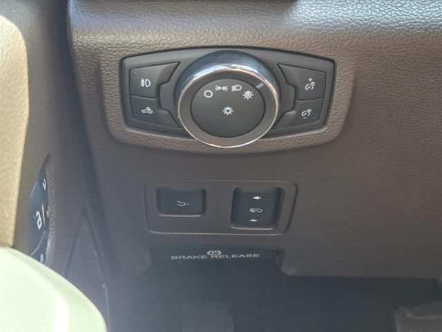 Certified 2021 Ford F250 King Ranch w/ King Ranch Ultimate Package AWD/4WD image 24