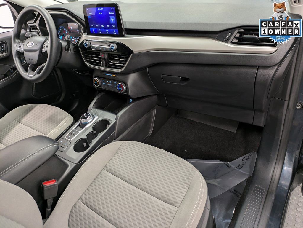 Certified 2022 Ford Escape SE image 31