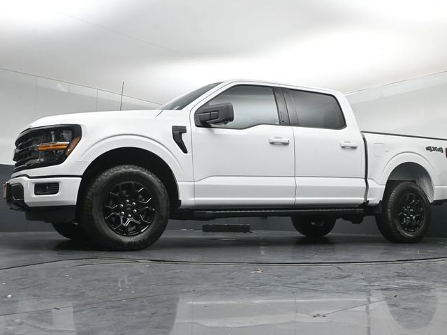 Certified 2024 Ford F150 XLT w/ XLT Black Appearance Package AWD/4WD image 40