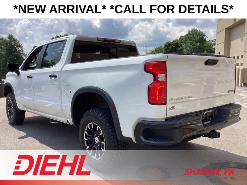 Used 2022 Chevrolet Silverado 1500 ZR2 w/ Technology Package AWD/4WD image 9