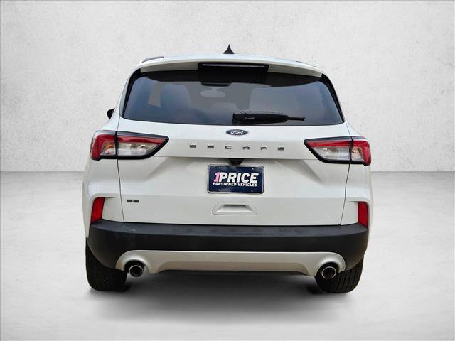 Certified 2022 Ford Escape SE image 4