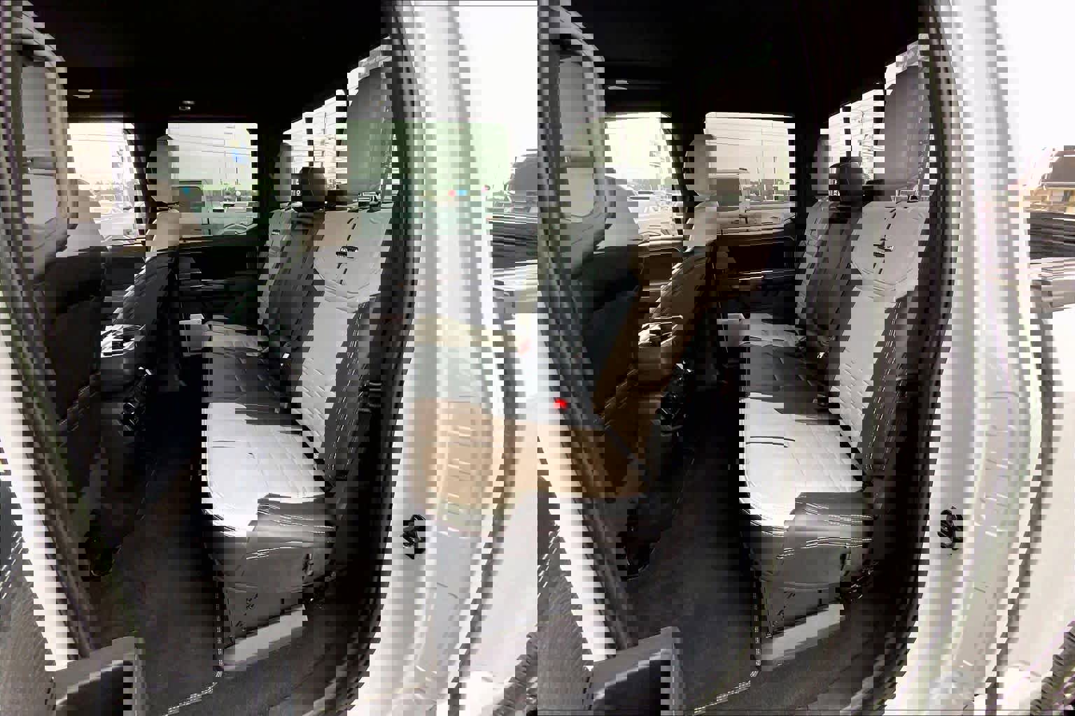 Certified 2023 Ford F150 Lightning Platinum image 21