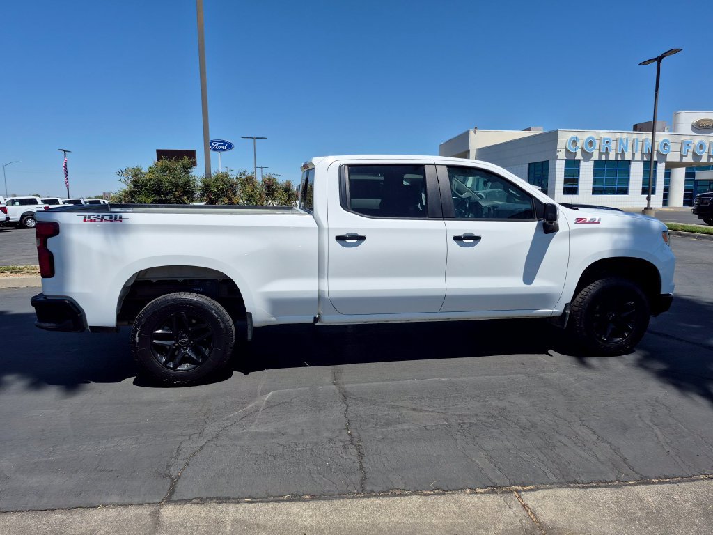 Used 2023 Chevrolet Silverado 1500 LT Trail Boss w/ Convenience Package II AWD/4WD image 11