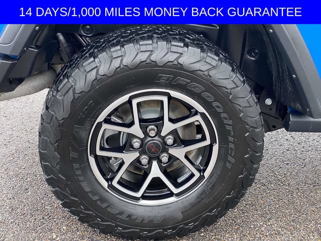 Used 2024 Jeep Wrangler Rubicon w/ Technology Group AWD/4WD image 3