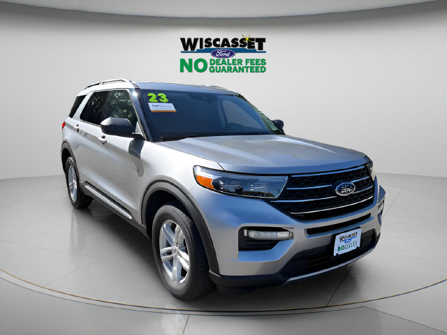 Certified 2023 Ford Explorer XLT w/ Equipment Group 202A AWD/4WD image 25