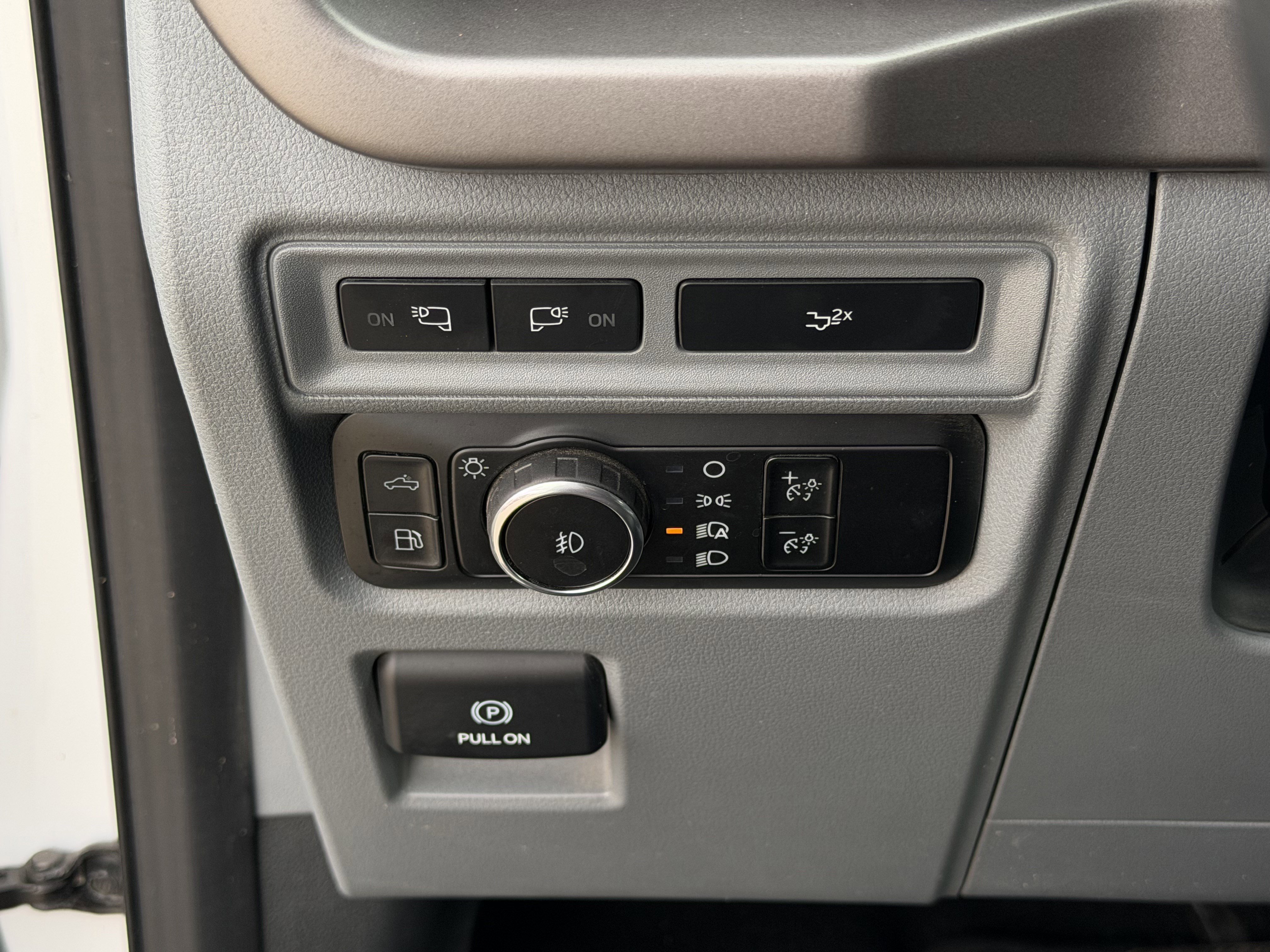 Certified 2024 Ford F150 XLT w/ Equipment Group 302A MID AWD/4WD image 27