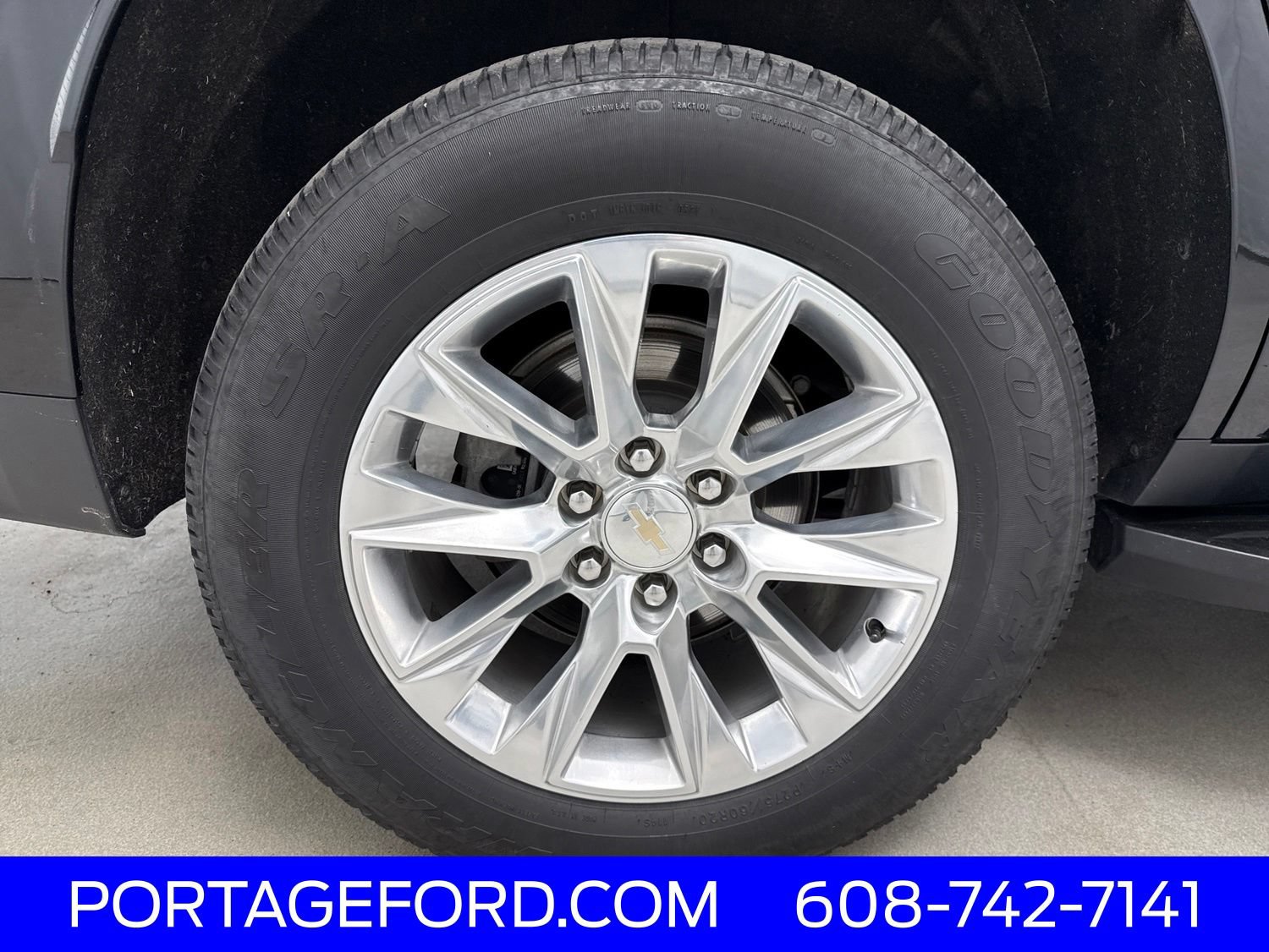 Used 2023 Chevrolet Tahoe Premier AWD/4WD image 46