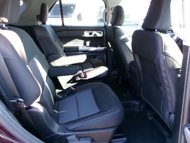 Certified 2023 Ford Explorer XLT AWD/4WD image 6