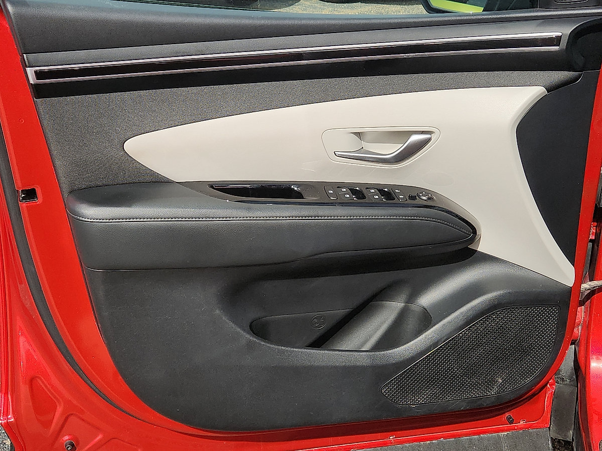 Used 2022 Hyundai Tucson SEL w/ Convenience Package FWD image 18
