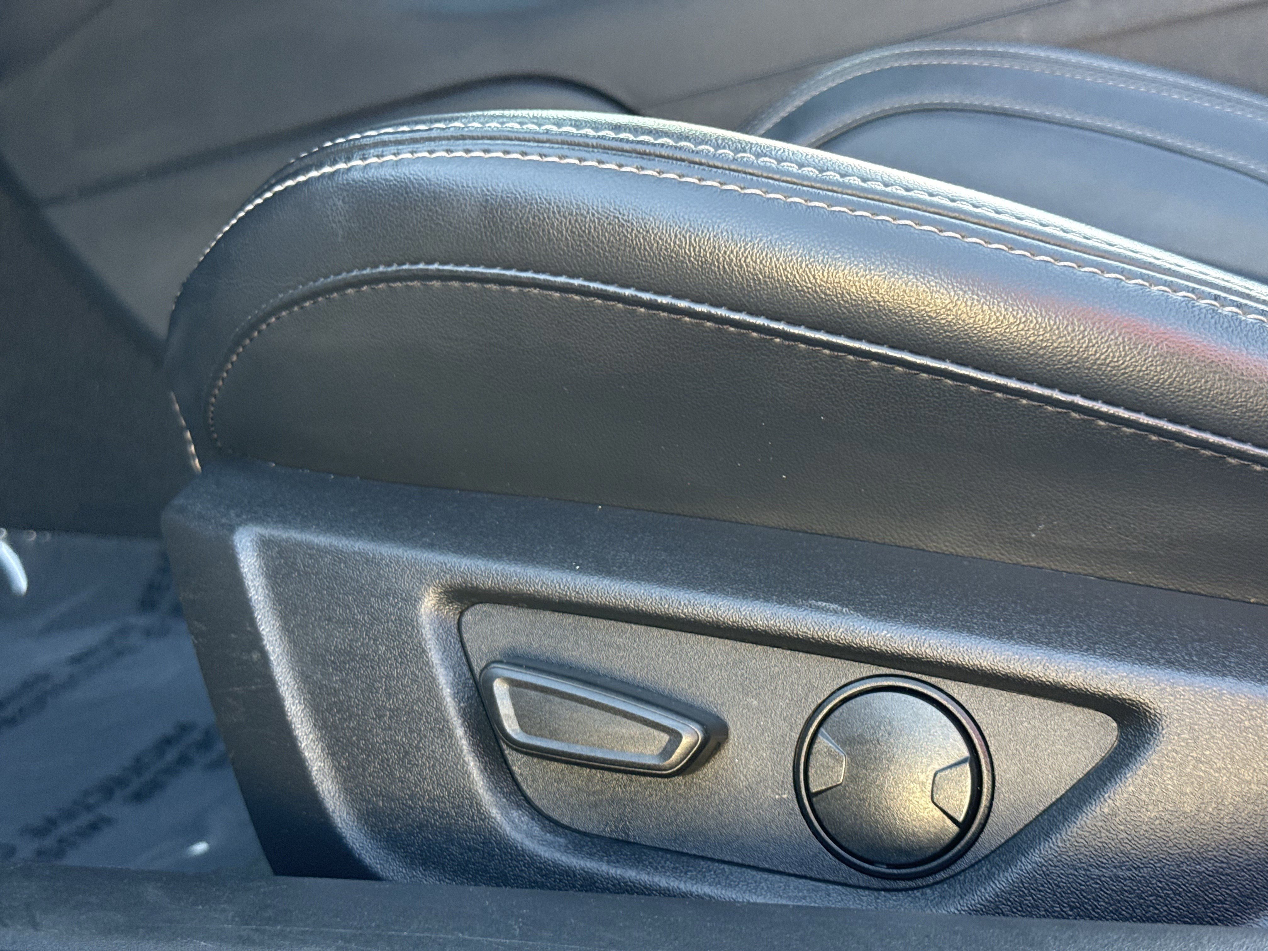 Certified 2024 Ford Mustang Premium image 19