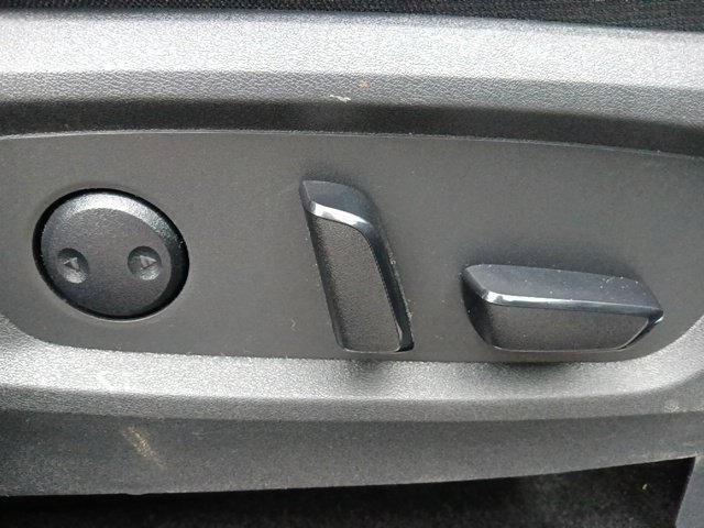 Used 2024 Nissan Pathfinder SL AWD/4WD image 34