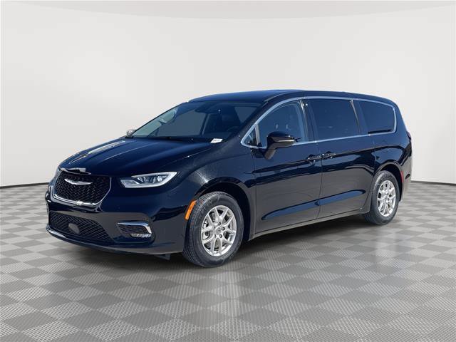 Used 2024 Chrysler Pacifica Touring-L FWD image 1