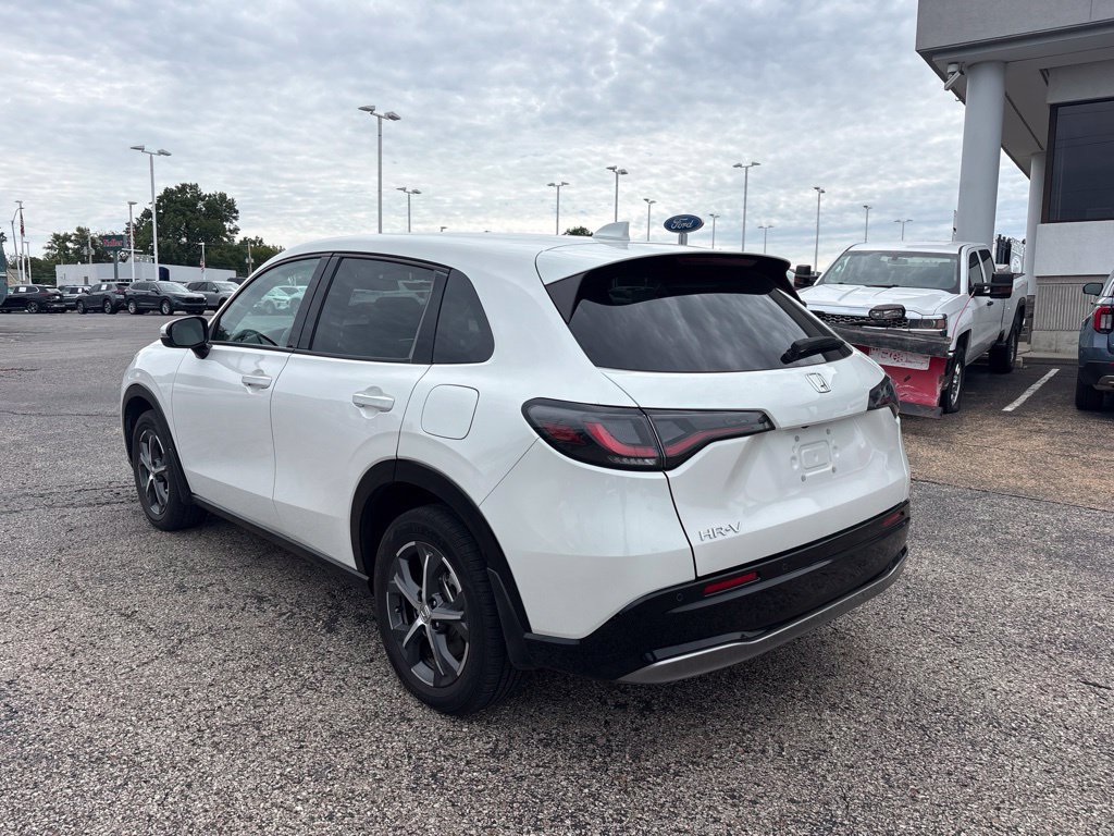 Used 2024 Honda HR-V EX-L image 5