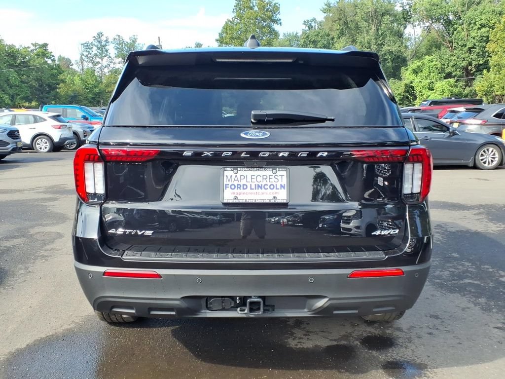 Certified 2026 Ford Explorer Active AWD/4WD image 21